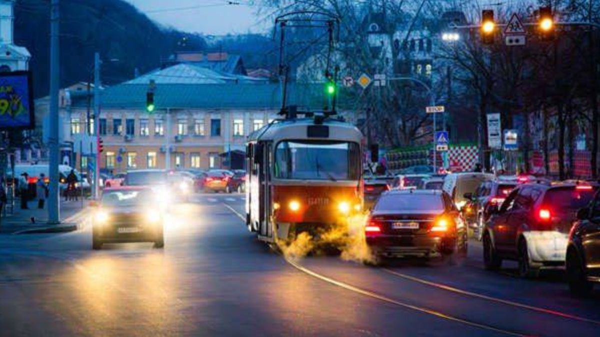 Трамваи №14 и №18 задерживаются на Глубочицкой из-за ДТП